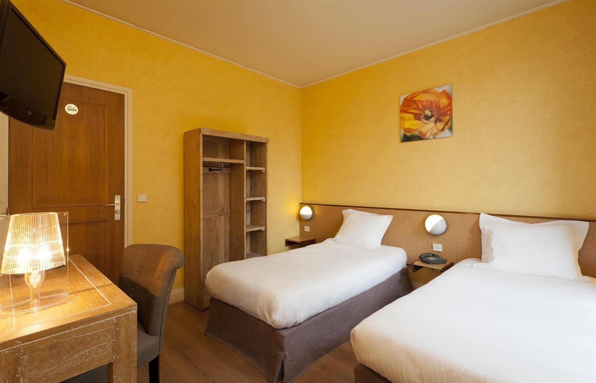 Hotel Douglas Пюто Экстерьер фото